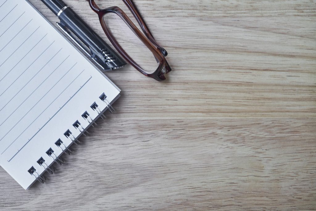 notebook, pen, glasses-2314094.jpg